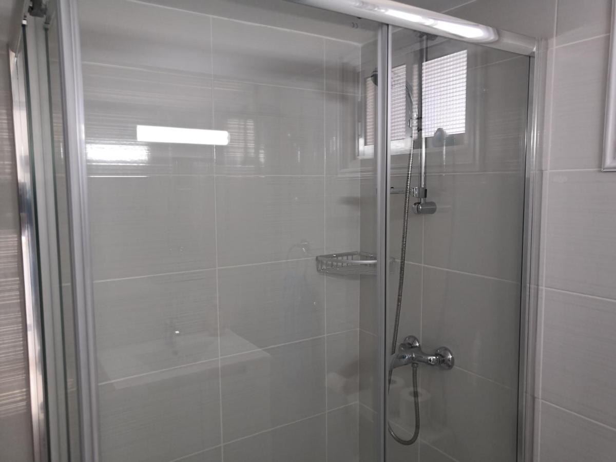 Premium Beach Studio Wh 12 Lägenhet Polis Exteriör bild